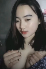 Video Viral Tiktoker Naya Tobrut Pamer Bodi Yang Mulus